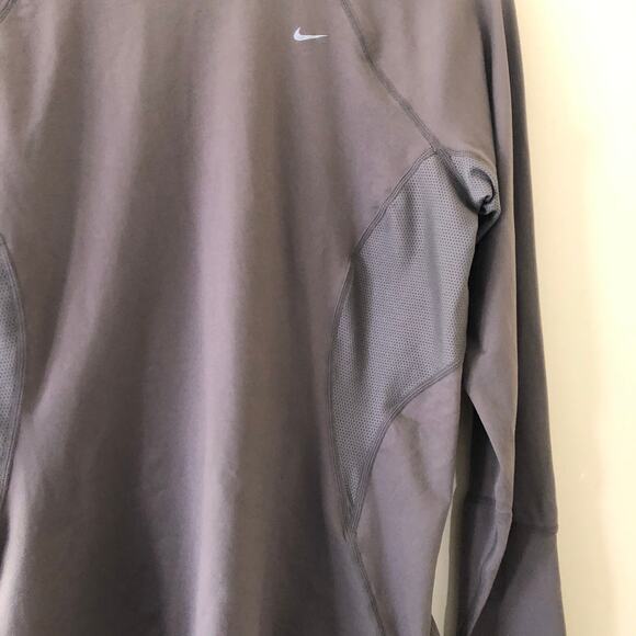 Nike Tech Tees FitDry Vented Long Sleeve Size M - Picture 3 of 8